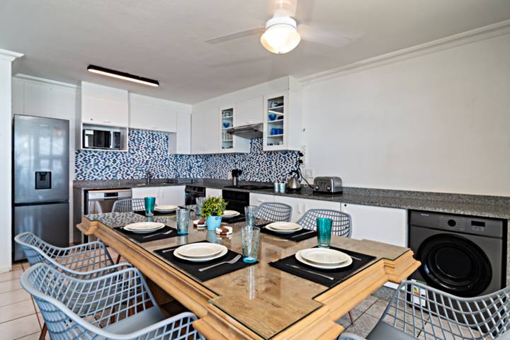 Chakas Cove 21 Open Plan Kitchen